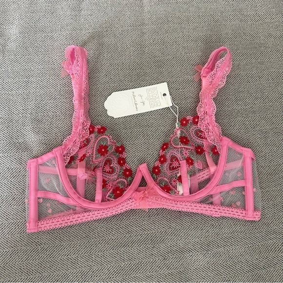 NWT For Love & Lemons Dolly Heart Bra Pink Size 32A - Picture 2 of 4